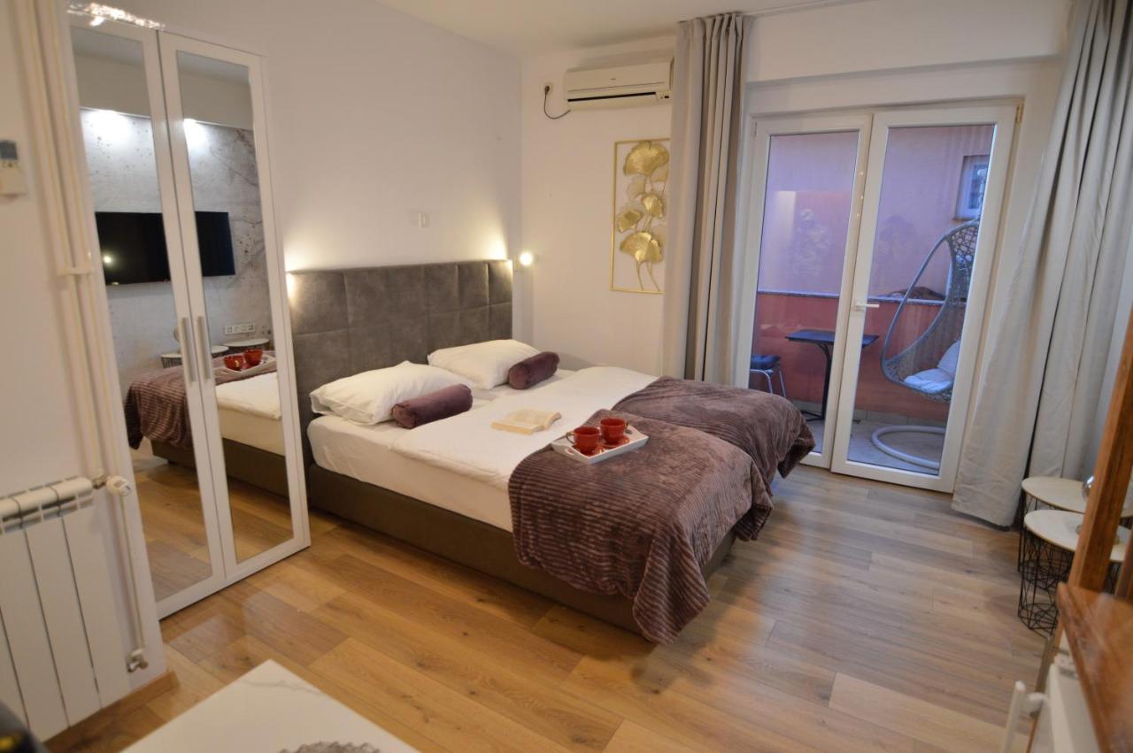 Apartments Amari 스타리그라드 파클레니차 외부 사진