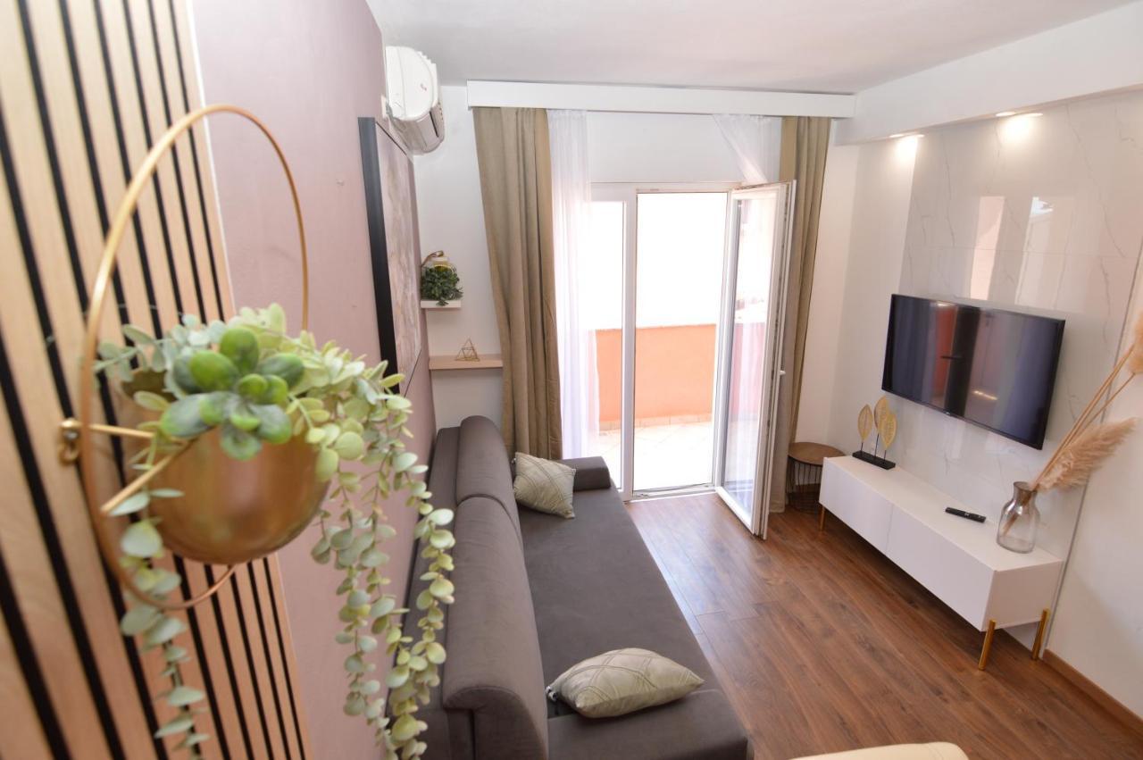 Apartments Amari 스타리그라드 파클레니차 외부 사진